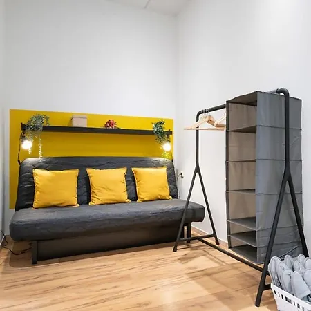 Big Near Rotkreuzplatz With 3 Bedroom For 12 Pax Apartman